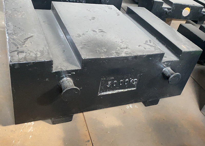 10噸鋼包鐵砝碼里面的材料是什么？